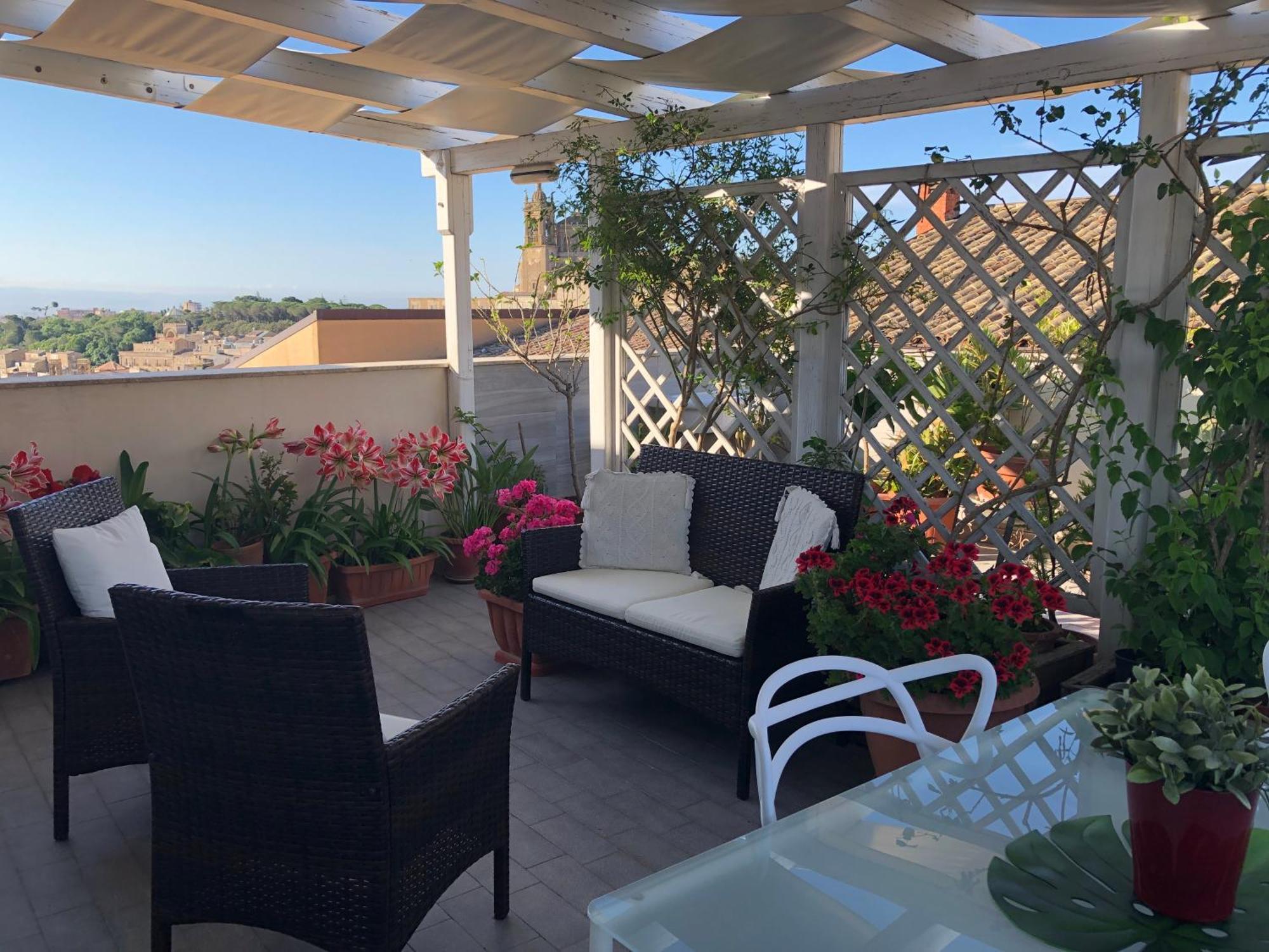 Il Piccolo Attico Bed & Breakfast Caltagirone Ngoại thất bức ảnh