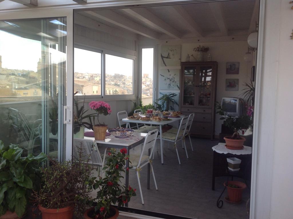 Il Piccolo Attico Bed & Breakfast Caltagirone Ngoại thất bức ảnh