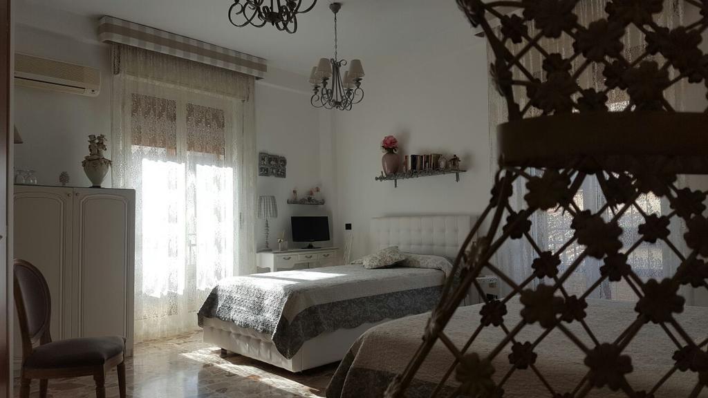 Il Piccolo Attico Bed & Breakfast Caltagirone Ngoại thất bức ảnh